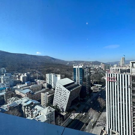 Apartment In Axis Towers, Tbilisi Business Center Екстериор снимка
