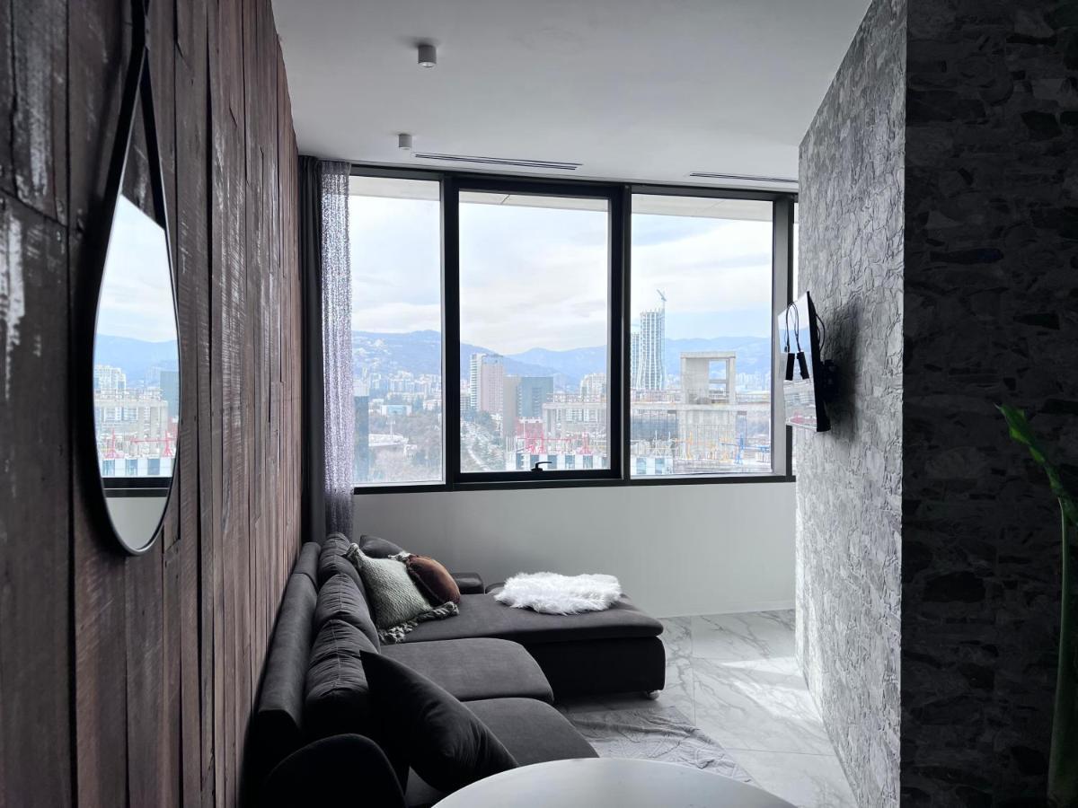 Apartment In Axis Towers, Tbilisi Business Center Екстериор снимка