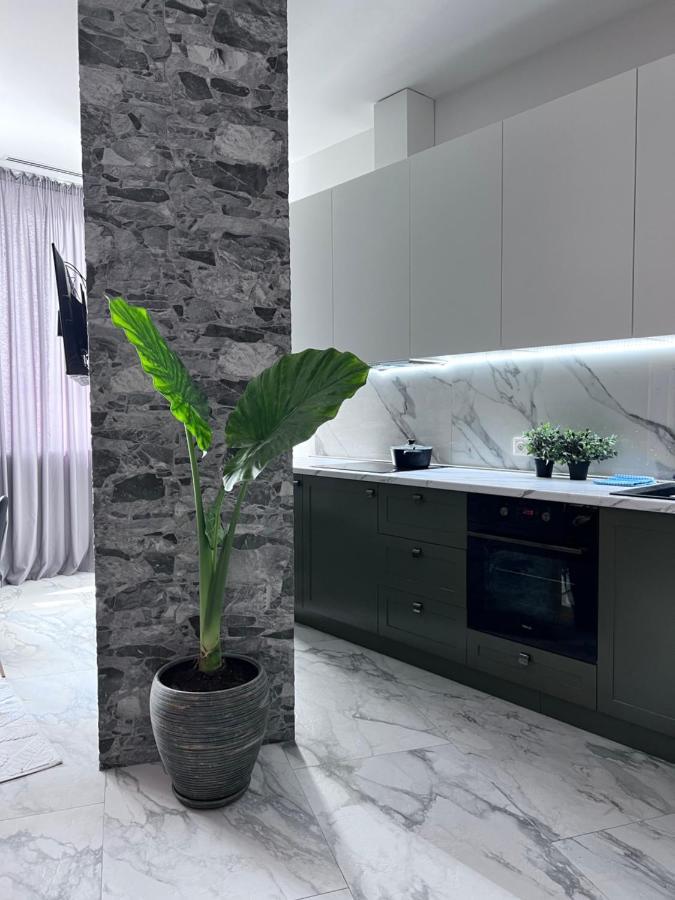 Apartment In Axis Towers, Tbilisi Business Center Екстериор снимка