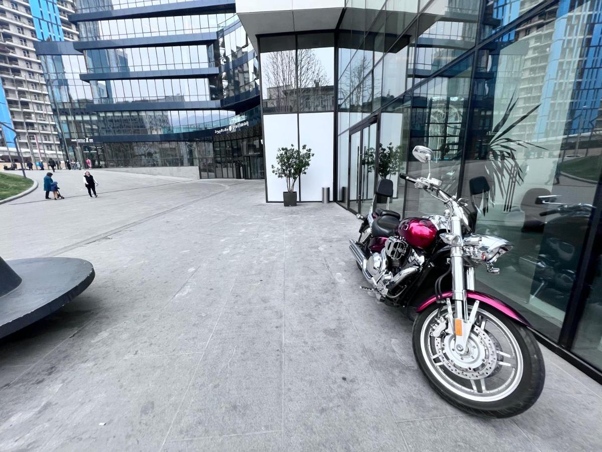 Apartment In Axis Towers, Tbilisi Business Center Екстериор снимка